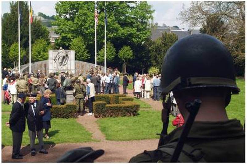 2005 : Des Lafayettois à Namur lors du corso de la pentecôte