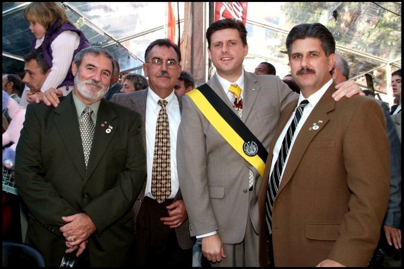 2005 : Des membres du conseil de Lafayette aux fêtes de Wallonie